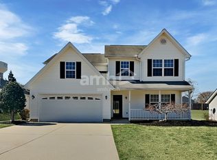 207 Basswood Dr, Roebuck, SC 29376