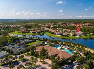3594 Beaufort Ct, Naples, FL 34119