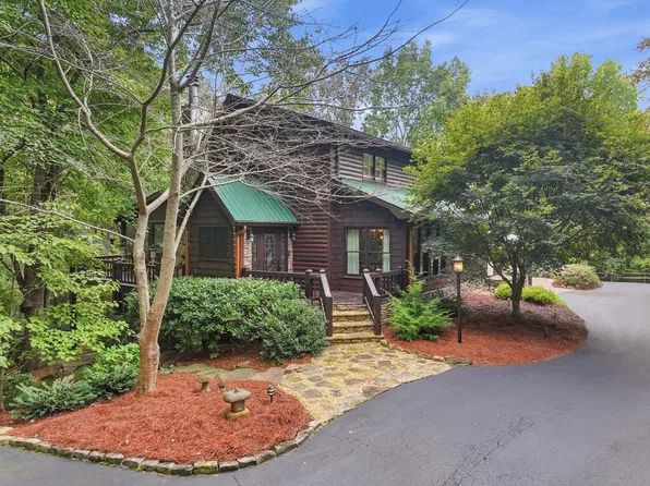 205 Minnehaha Trl, Blue Ridge, GA 30513