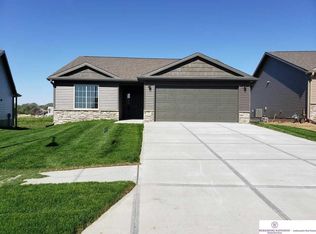 2644 N 202nd Ave, Elkhorn, NE 68022