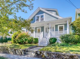 30 Adams St, Melrose, MA 02176