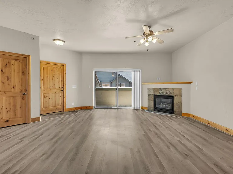 1684 W Fox Hollow Ln #H2 — Photo 3