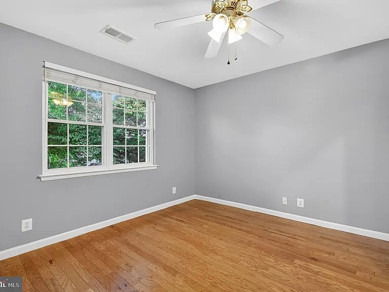 2812 S Wakefield St #D — Photo 17