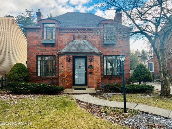 2729 Bradford Dr, Toledo, OH 43614