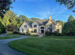 21 McMullan Farm Ln, West Chester, PA 19382