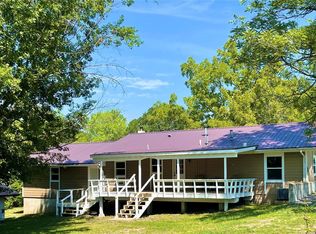 233 Hawkins Ave, Crocker, MO 65452