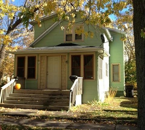 2nd image of 1083 Union Ave