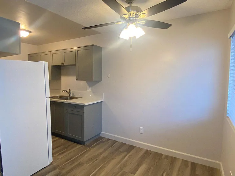 4265 Altadena Ave #4 — Photo 7
