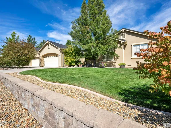 1112 Hallertau Dr, Sparks, NV 89441