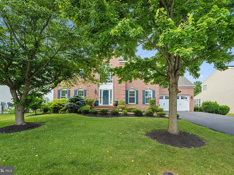 110 Bedrock Dr — Photo 55