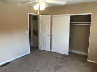 811 Andrea Ln, Hanahan, SC 29410