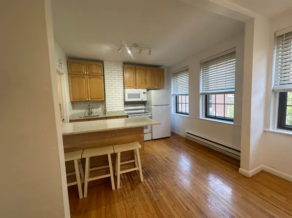 9 Charter St, Boston, MA