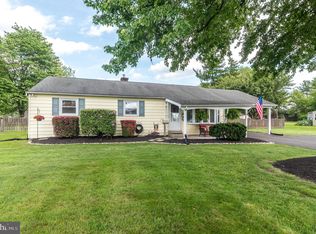 669 Mason Dr, Warminster, PA 18974