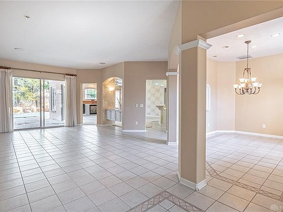 4th image of 2824 Legend Falls Ct