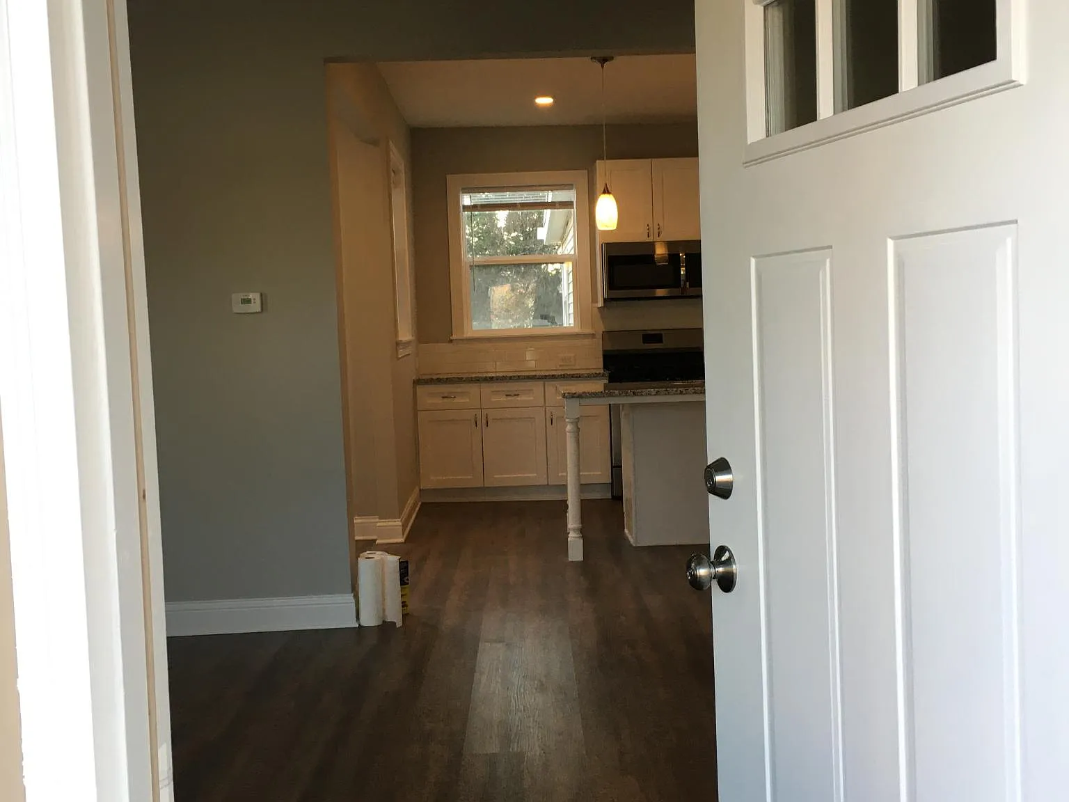 2 bed, 1148 sqft, $1,795 — Photo 2