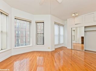 301 S Halsted St #1722, Chicago, IL 60661