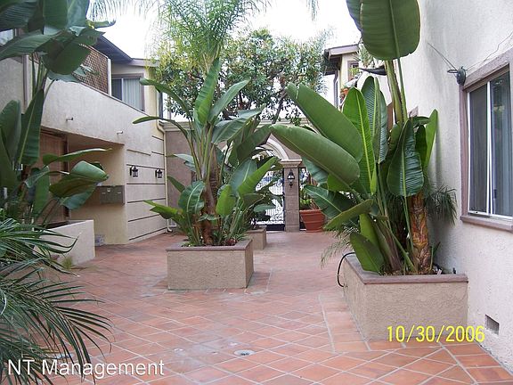 4th image of 3612 Keystone Ave APT 17