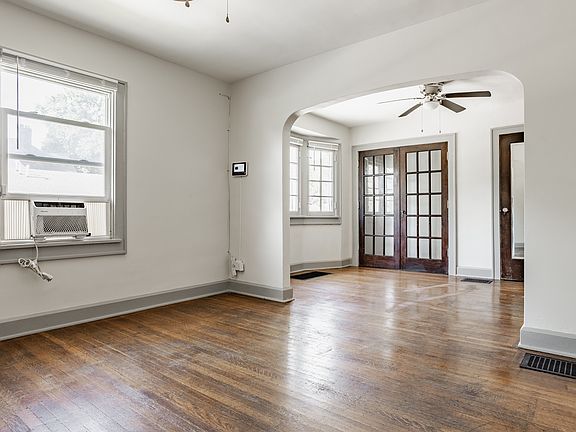 5th image of 3701 N Capitol Ave