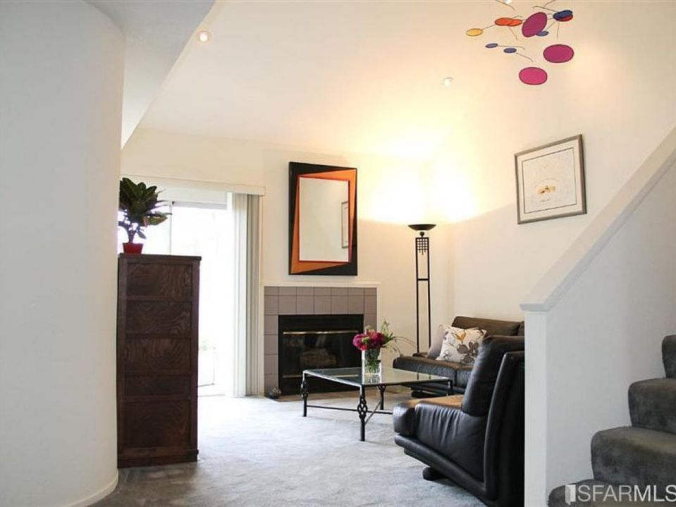 1st image of 106 Cityview Dr