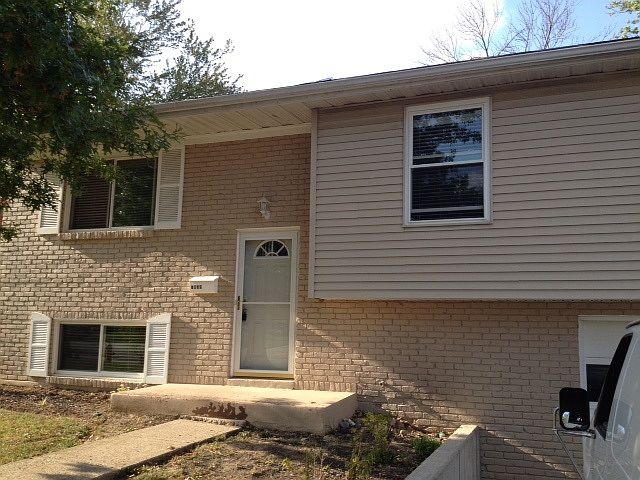 1st image of 7058 Manderlay Dr