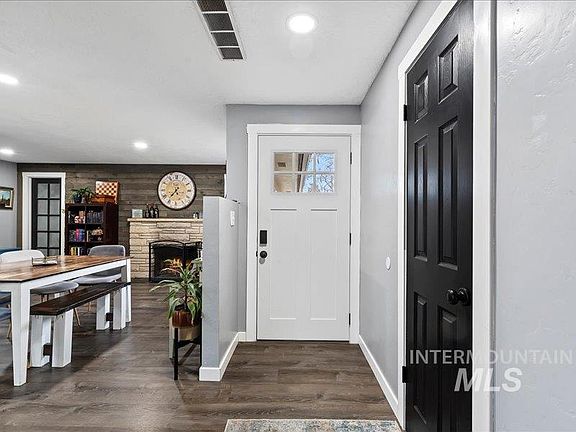 5th image of 8931 W Brynwood Dr