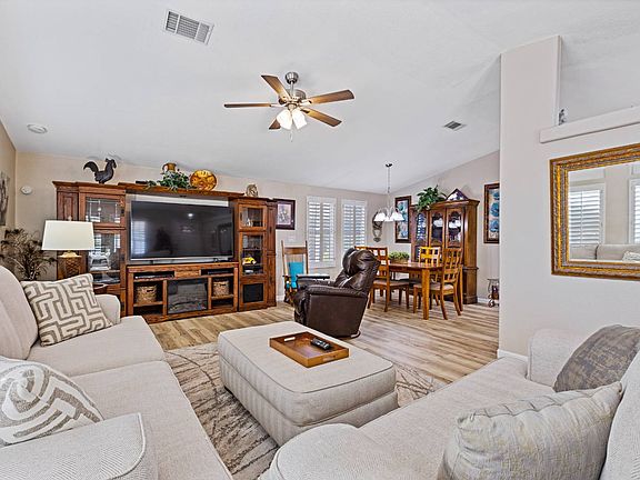 3rd image of 2550 S Ellsworth Rd Unit 129