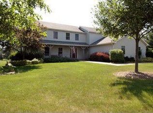 4600 Douglas Rd, Oswego, IL 60543