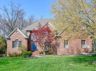 8633 Copper Creek Dr, Newburgh, IN