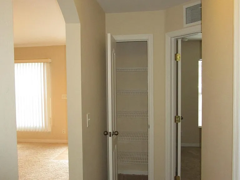 3514 NE 12th Ct — Photo 22