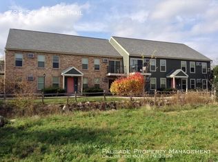 722 Sauk Ridge Trl, Madison, WI 53705