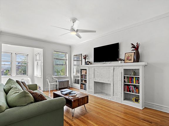2nd image of 1906 S Lawndale Ave