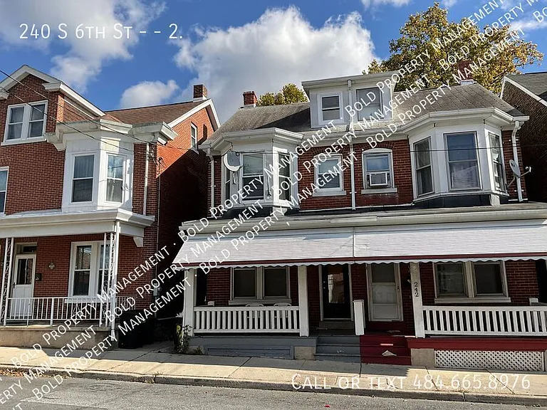 240 S 6th St #2 — Photo 1