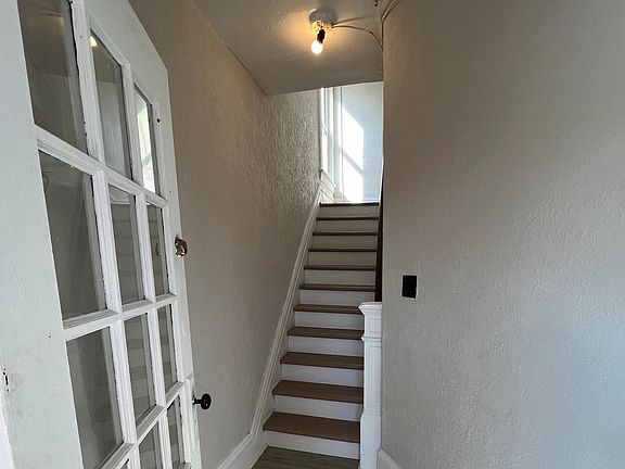 Private Entrance to unit