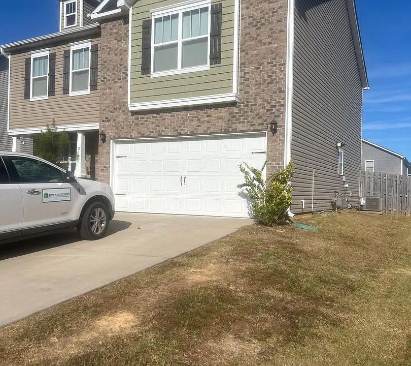 215 Milford Pines Dr