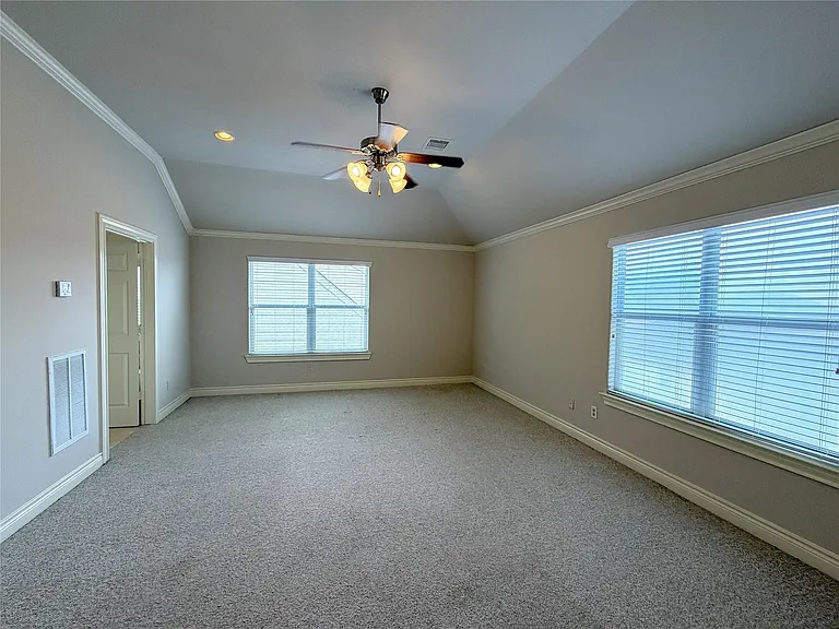 2612 Edgefield Lakes Dr — Photo 25