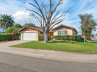 6626 50th St, Sacramento, CA 95823