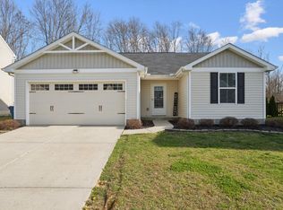 108 Wooded Ridge Dr, Amelia, OH 45102