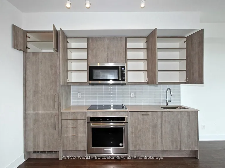 181 Bedford Rd #808 — Photo 13