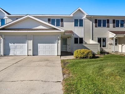 2518 S 38th St, Grand Forks, ND, 58201