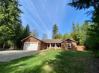 1654 Willow Ln, Naples, ID 83847