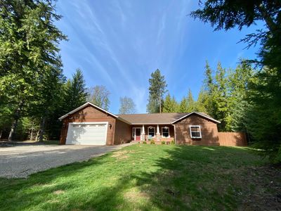 1654 Willow Ln, Naples, ID, 83847