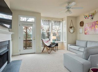 111 Melbourne Park Cir APT B, Charlottesville, VA