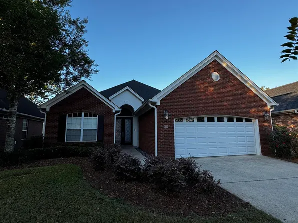 3009 Sawgrass Cir, Tallahassee, FL 32309