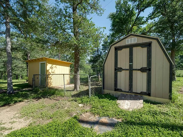1732 Watterson Rd — Photo 15