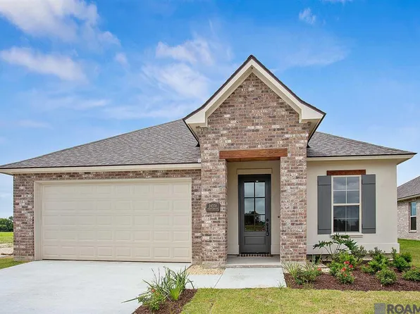 24270 Golden Shore Ave, Plaquemine, LA 70764