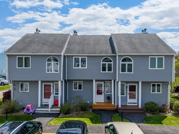 2743 Cranberry Hwy APT 13B, Wareham, MA 02571