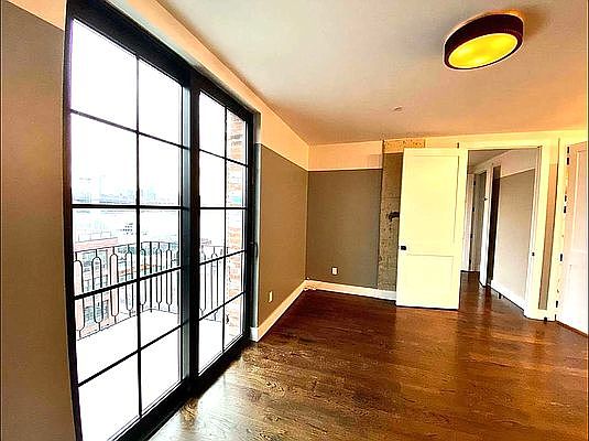 1st image of 197 Metropolitan Ave #702