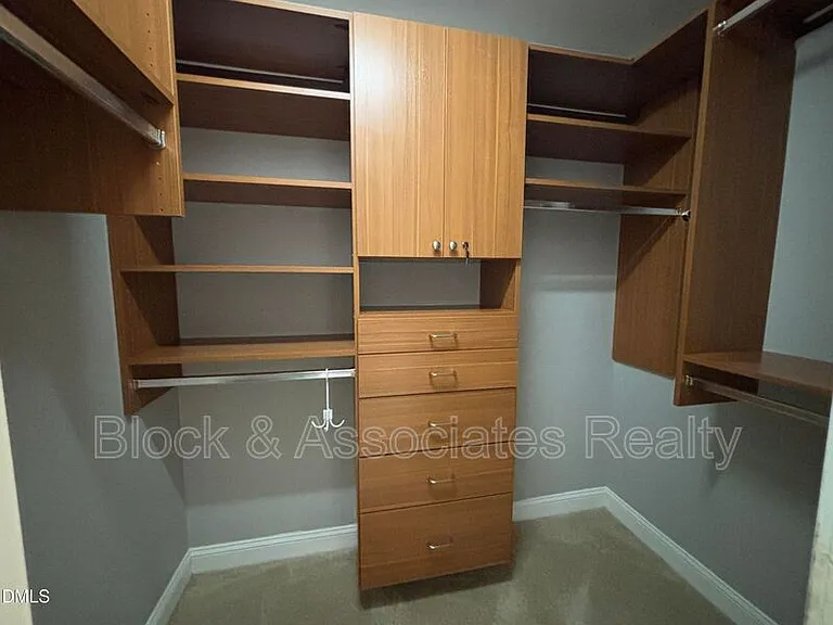 124 Factors Walk Ln — Photo 9