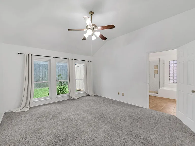 28223 Fantail Dr — Photo 11