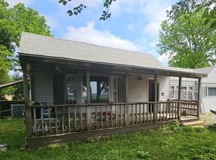 694 Boothspoint Rd, Lenox, TN 38047